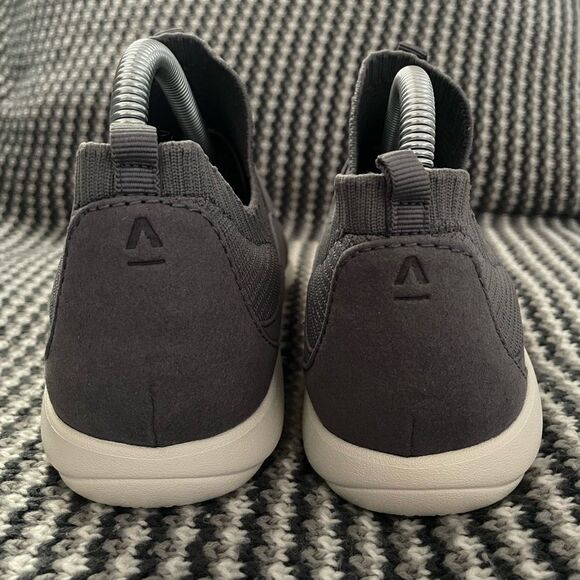 NWOT Abeo Vani grey slip on sneaker women’s shoe size 9.5 - Picture 7 of 11